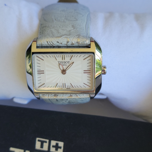 Tissot T-Wave White Dial Silver Leather Watch - Picture 2 of 6